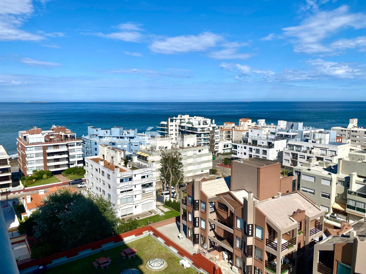 Apartamento ID.41418 - Venta Península 3 dormitorios y 3 baños