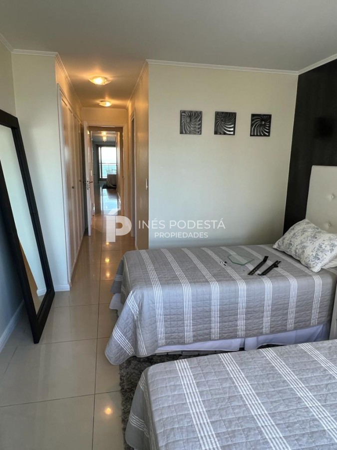 Apartamento ID.4982 - Apartamento en Venta , Brava, 3 Dormitorios.