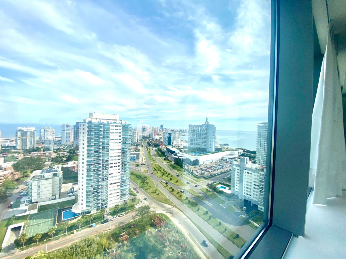Apartamento ID.40242 - Apartamento Pent-house en Venta Punta del Este 