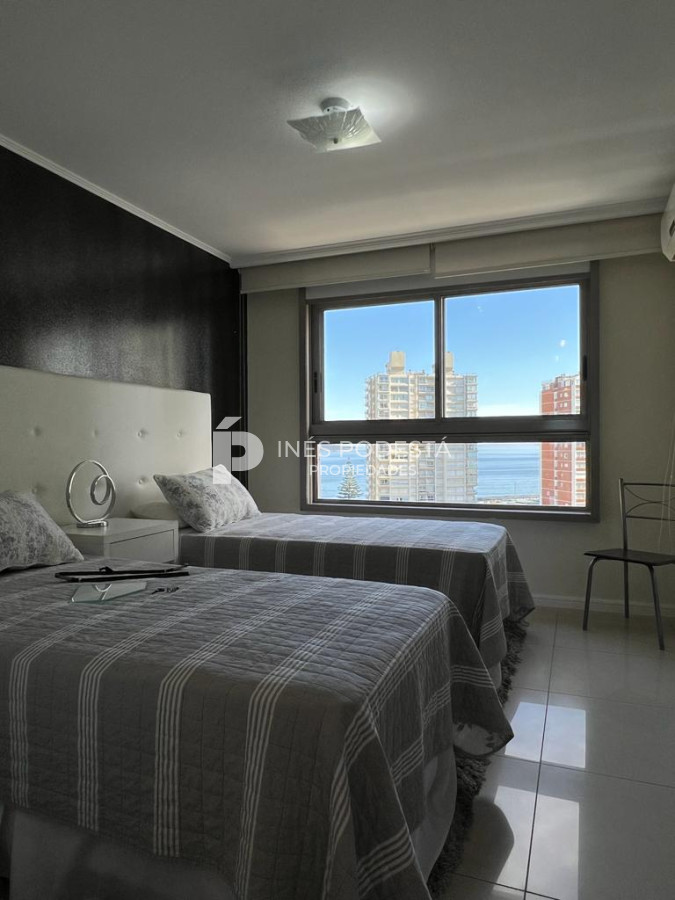 Apartamento ID.4982 - Apartamento en Venta , Brava, 3 Dormitorios.