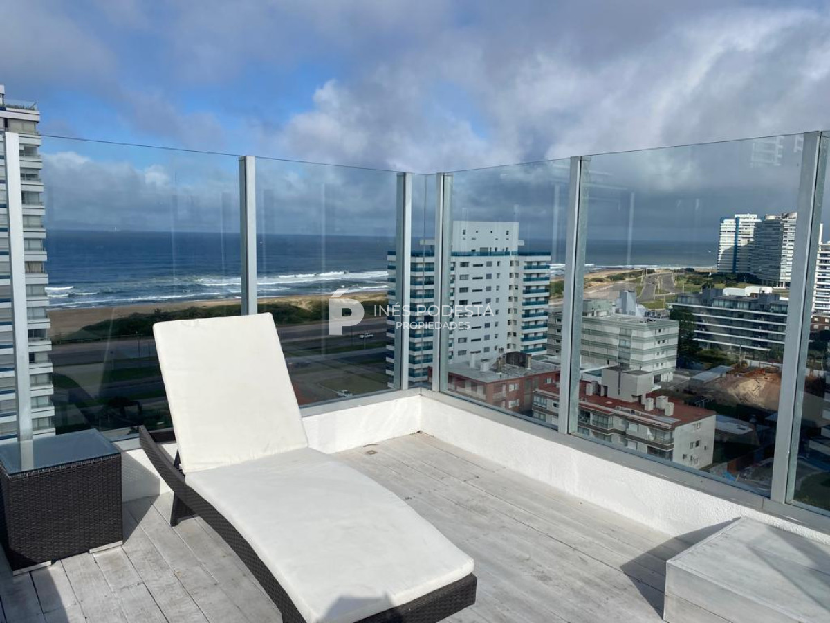 Apartamento ID.5226 - Apartamento en Alquiler, Brava, Punta del Este, 2 Dormitorios.