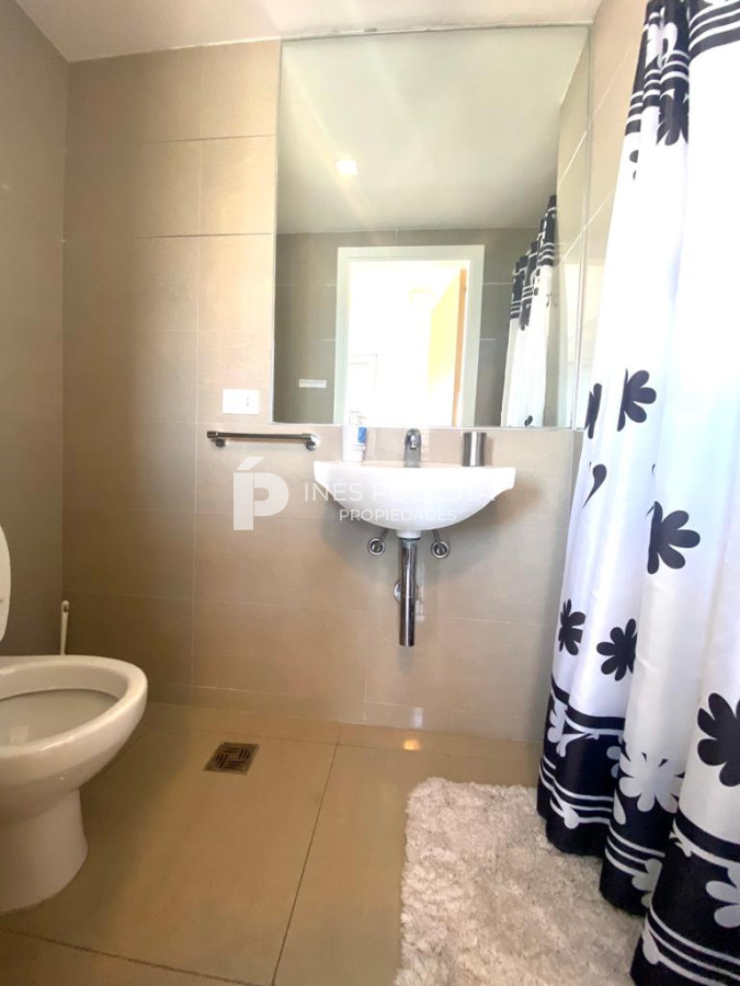 Apartamento ID.4474 - Venta departamento 2 dormitorios más dependencia de servicio
