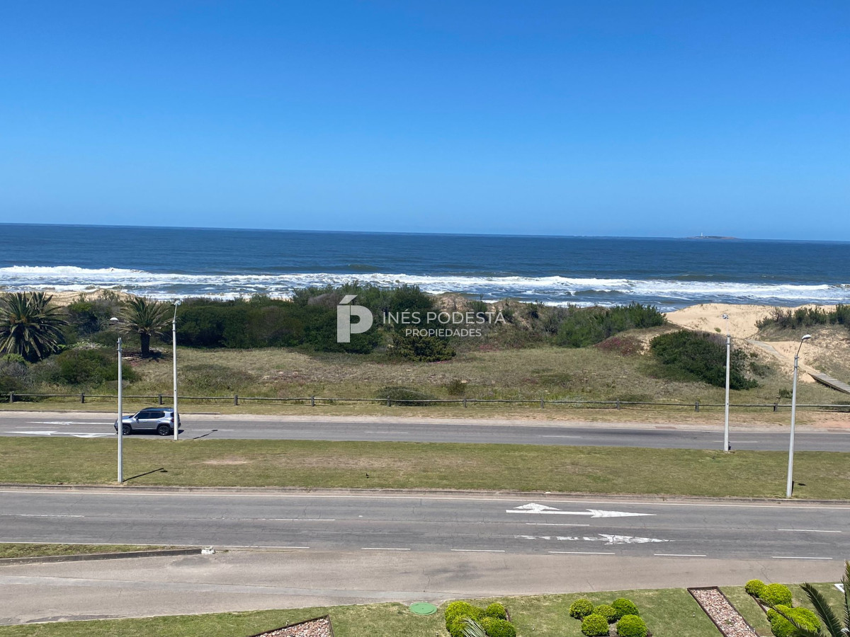 Apartamento ID.39190 - Alquiler de temporada Brava 4 dormitorios + dependencia 