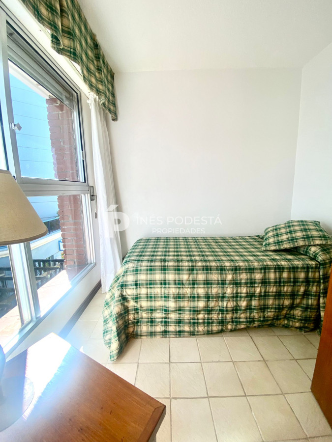 Apartamento ID.8201 - Venta y alquiler departamento de  3 Dormitorios y dependencia de servicio