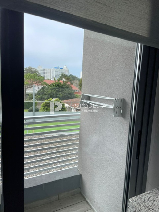 Apartamento ID.1377 - Apartamento en Venta en Mansa, Punta del Este, 3 Dormitorios