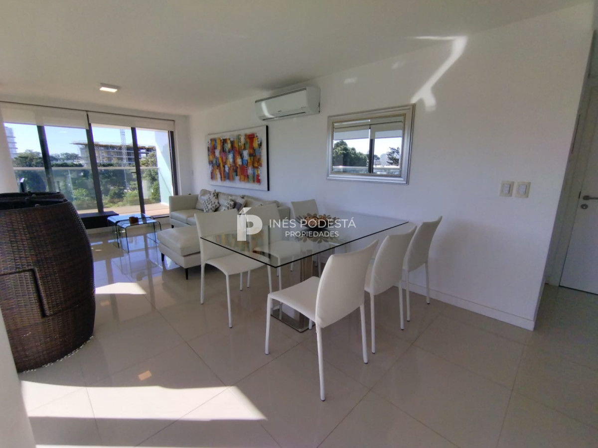 Apartamento ID.7351 - Apartamento en Venta, Brava, Punta del Este, 