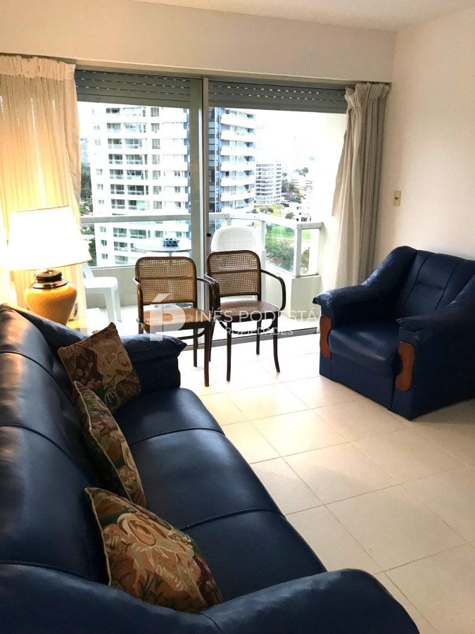 Apartamento ID.1232 - Apartamento en Alquiler, Brava, Punta del Este, 2 Dormitorios.