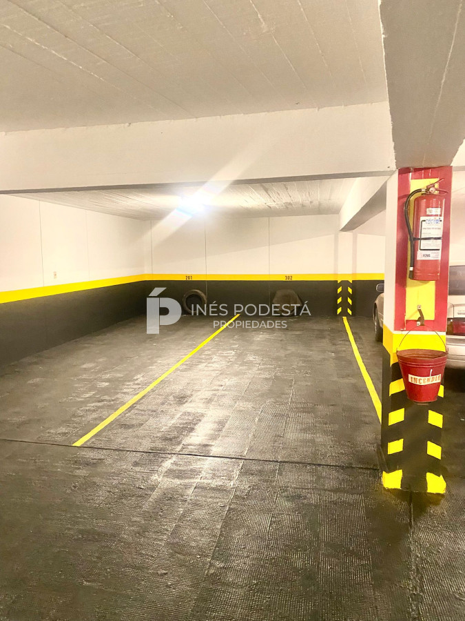 Apartamento ID.8201 - Venta y alquiler departamento de  3 Dormitorios y dependencia de servicio