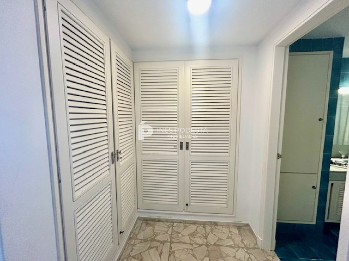 Apartamento ID.4387 - Alquiler departamento 2 dormitorios y 2 baños 