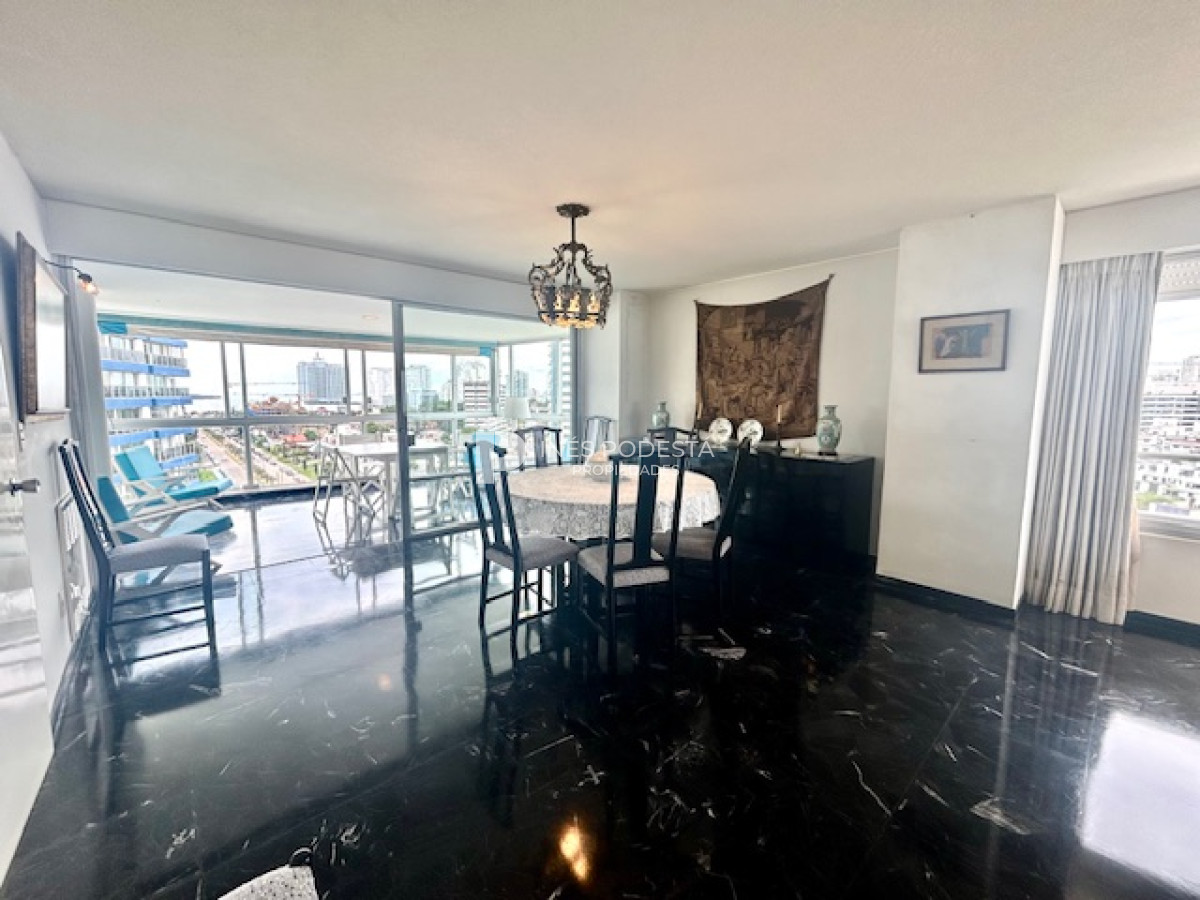 Brava - GoPunta - Portal Inmobiliario de Punta del Este - Maldonado