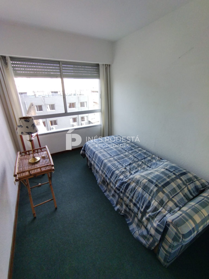 Apartamento ID.7903 - Apto alquiler de temporada de 2 dormitorios a pasos de la playa Mansa y Brava