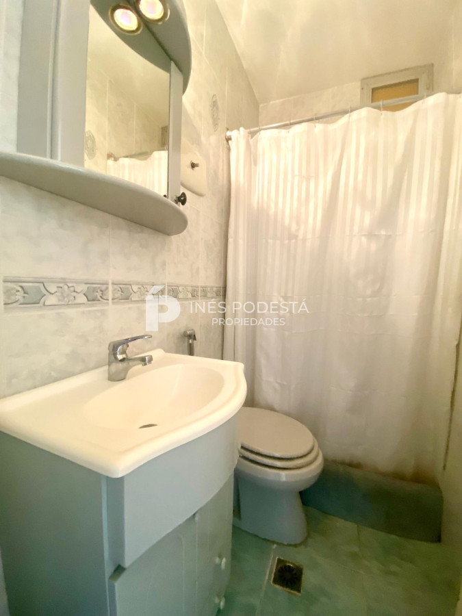 Apartamento ID.37 - Apartamento en Alquiler de 2 Dormitorios Punta del Este