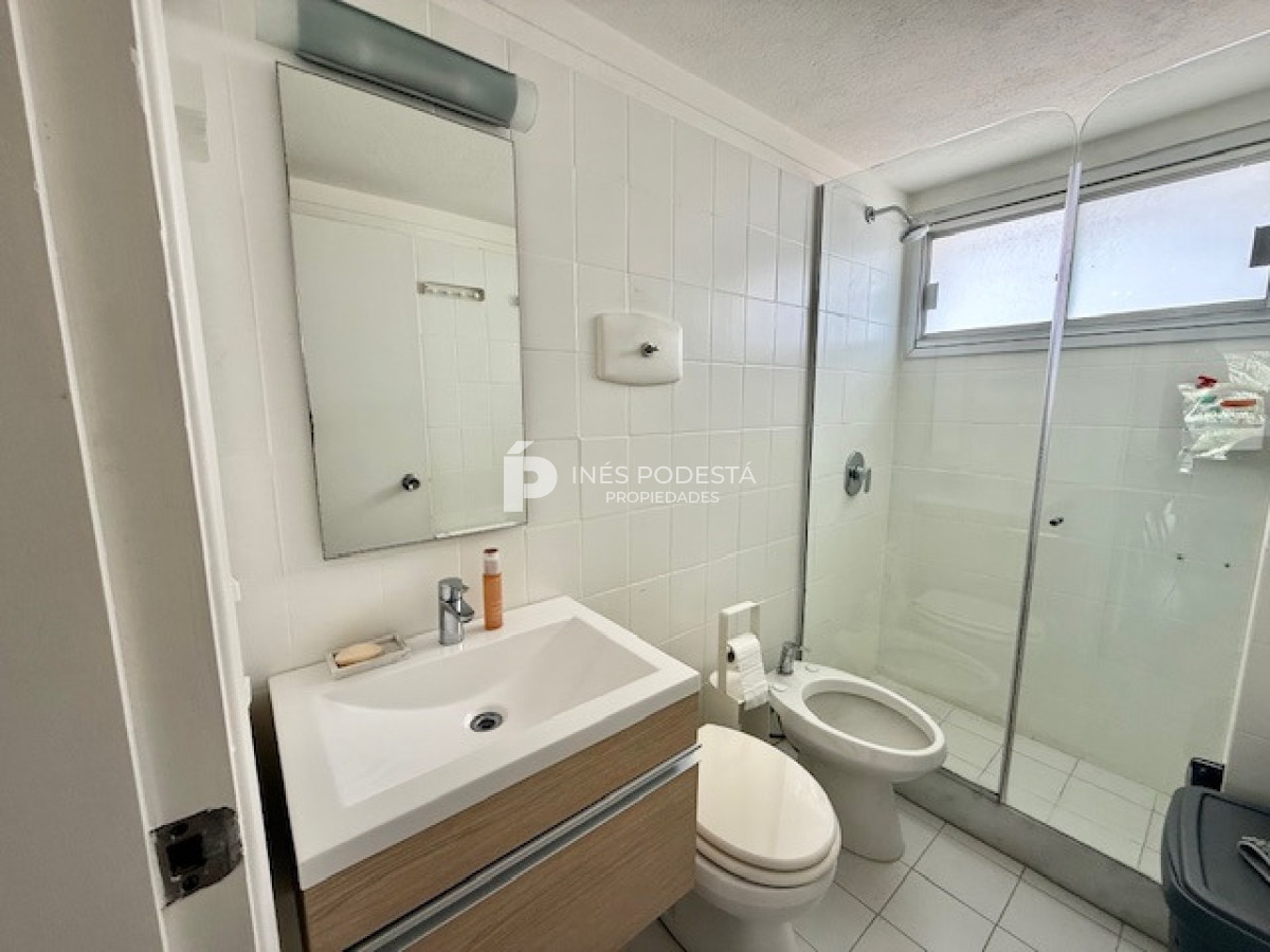 Apartamento ID.8177 - Alquiler departamento con 2 dormitorios y 2 baños