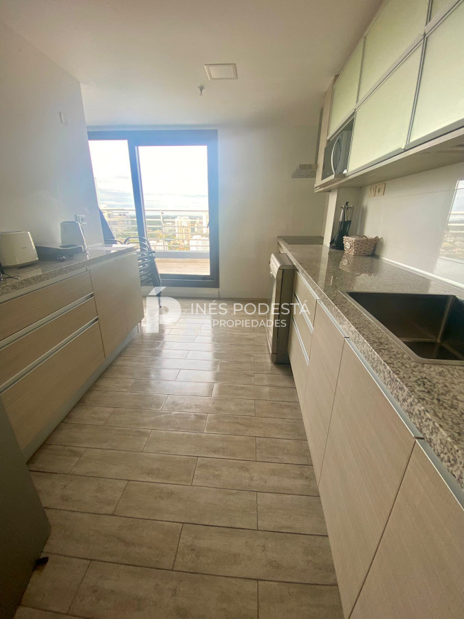 Apartamento ID.40242 - Apartamento Pent-house en Venta Punta del Este 