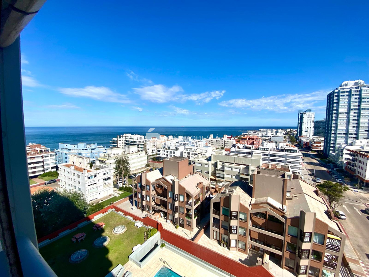 Apartamento ID.41418 - Venta Península 3 dormitorios y 3 baños