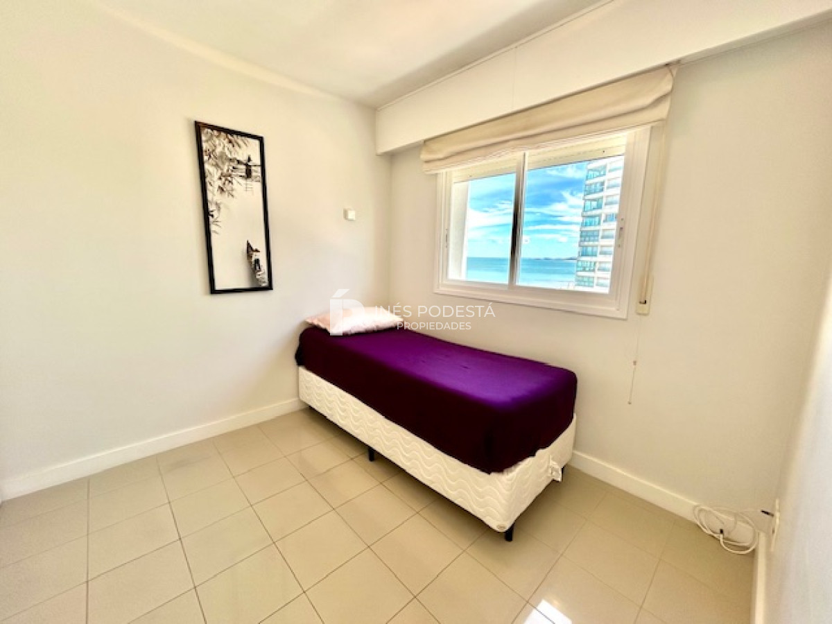 Apartamento ID.7998 - Alquiler Apartamento en  Mansa, Punta del Este, 2 Dormitorios.