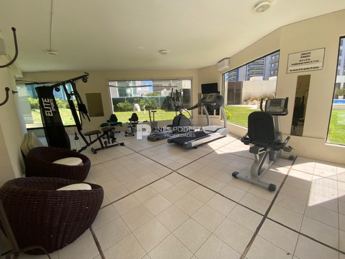 Apartamento ID.2120 - Brava, Punta del Este, 3 suites y dependencia de servicio