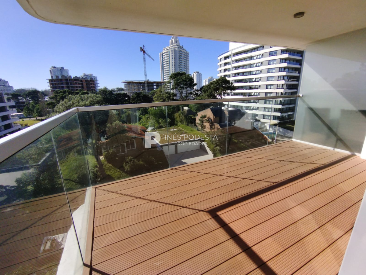 Brava - GoPunta - Portal Inmobiliario de Punta del Este - Maldonado