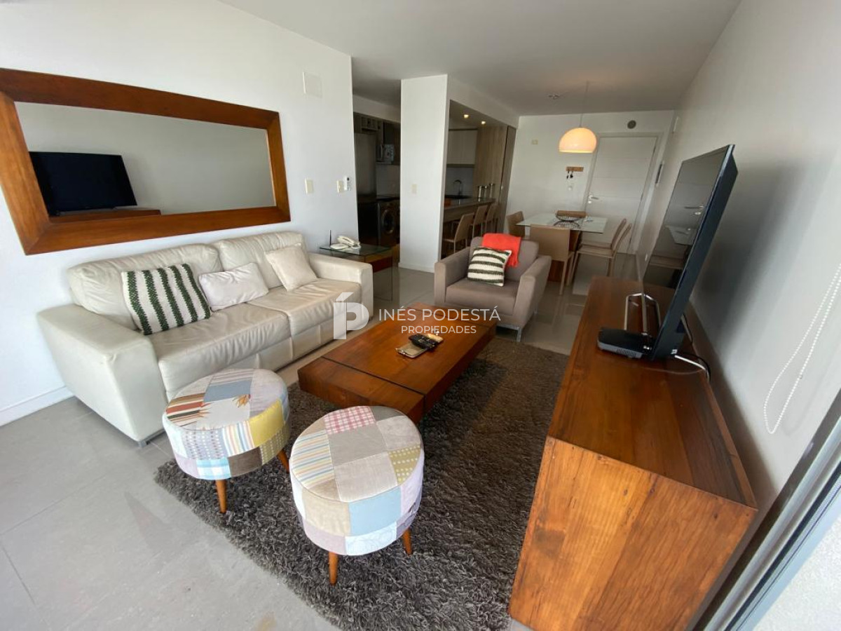 Apartamento ID.5226 - Apartamento en Alquiler, Brava, Punta del Este, 2 Dormitorios.