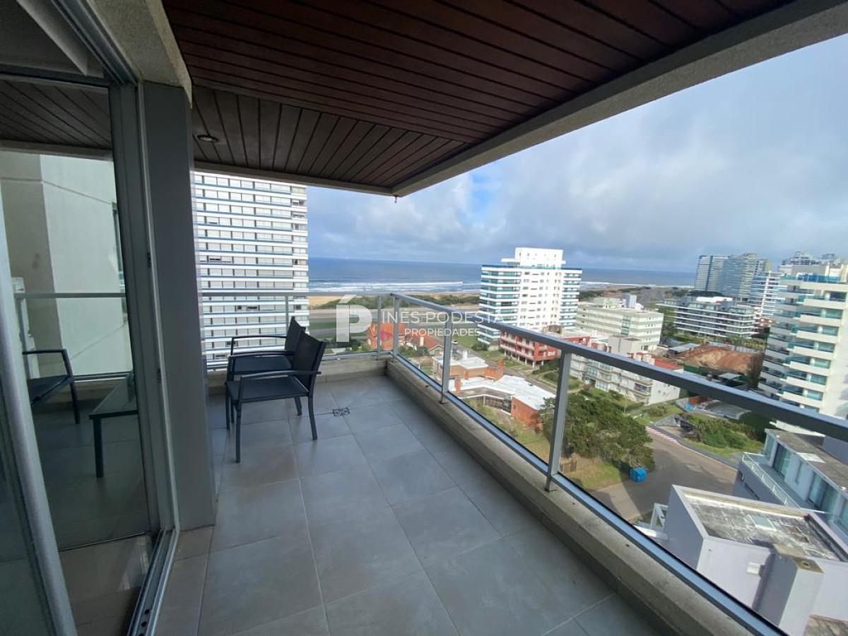 Apartamento ID.5226 - Apartamento en Alquiler, Brava, Punta del Este, 2 Dormitorios.