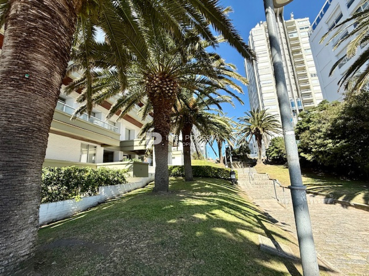 Apartamento ID.8177 - Alquiler departamento con 2 dormitorios y 2 baños