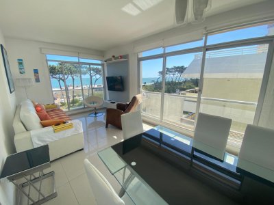 Apartamento en Alquiler, Mansa, Punta del Este, 2 Dormitorios.