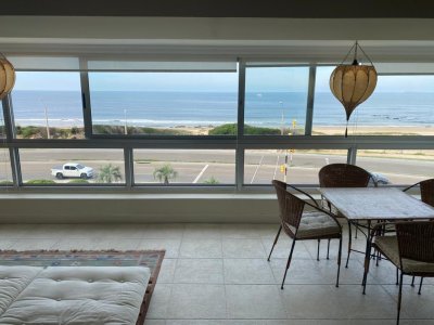 Brava, frente al mar en alquiler de temporada