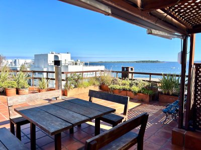 ALQUILER ANUAL PUERTO  PUNTA DEL ESTE 2 DORMITORIOS 