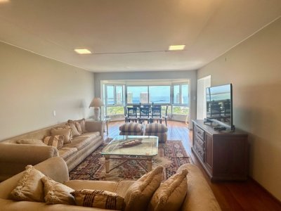 Apartamento Venta en Roosevelt 3 dormitorios 
