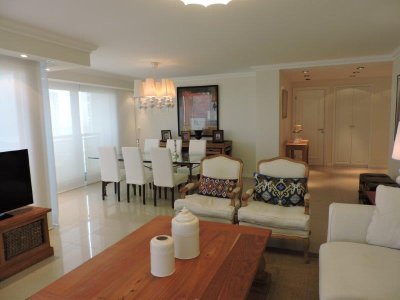 Venta en Imperiale esquinero 4 suites vista brava