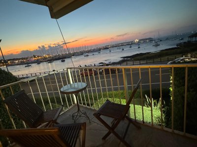 Apartamento en Alquiler, Peninsula, Punta del Este, 4 Dormitorios.