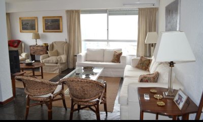 Apartamento en Venta, 3 Dormitorios.