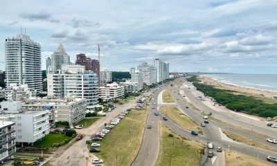 Venta en brava Edificio Pez Espada 3 dormitorios y dependencia de servicio
