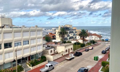 Venta de apartamento de 2 suite en Punta del Este