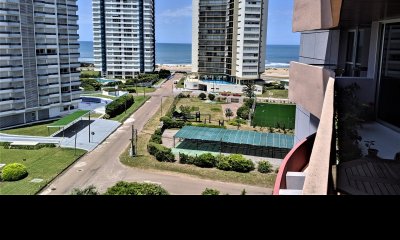 Apartamento de 2 Dormitorios en Punta del Este Brava