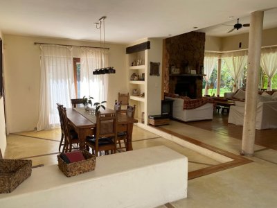 venta y alquiler 4 dormitorios con piscina - ipd2833c