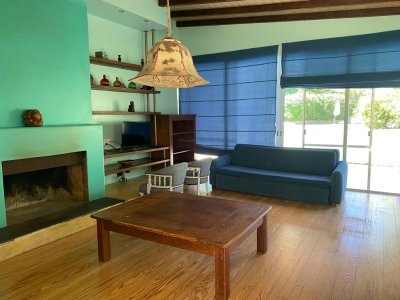 venta y alquiler 4 dormitorios con piscina - ipd2833c