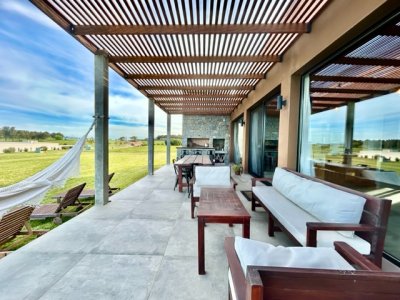 venta en pueblo mio, dos suites mÁs toilette - ipd40180c