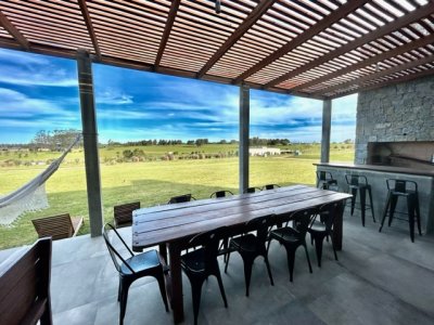 venta en pueblo mio, dos suites mÁs toilette - ipd40180c