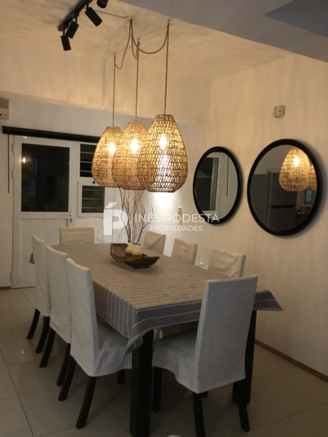 Casa ID.4910 - Apartamento en alquiler de 3 dormitorios en Manantiales 
