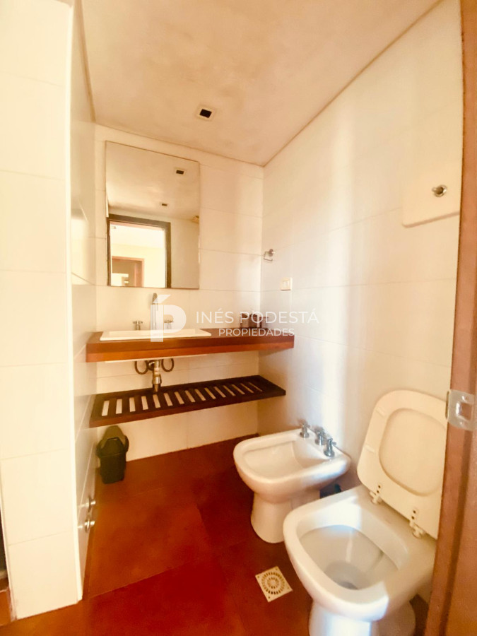 Casa ID.6080 - Venta casa 4 dormitorios Montoya La Barra