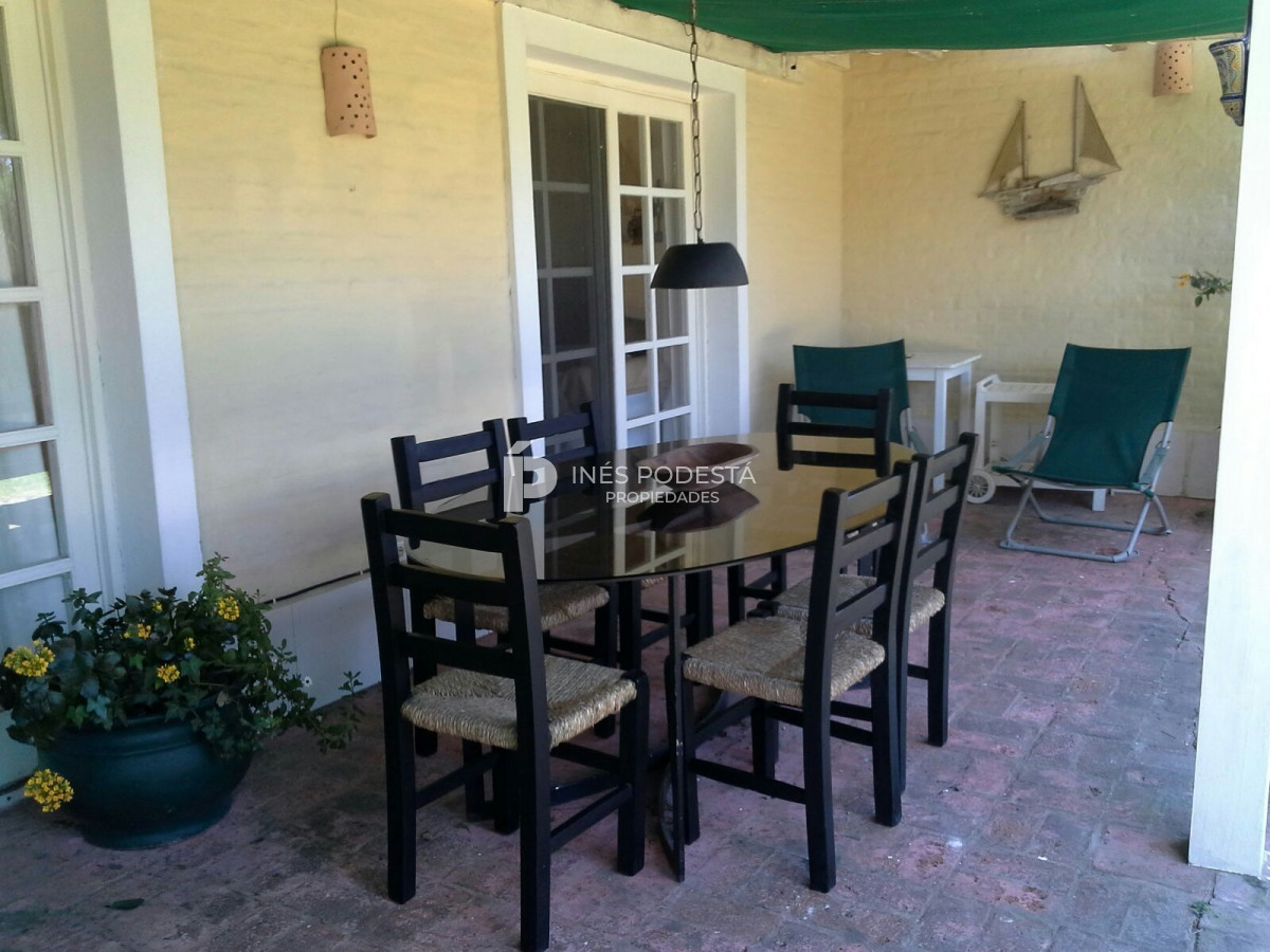 Casa ID.3901 - Casa en alquiler de 3 dormitorios