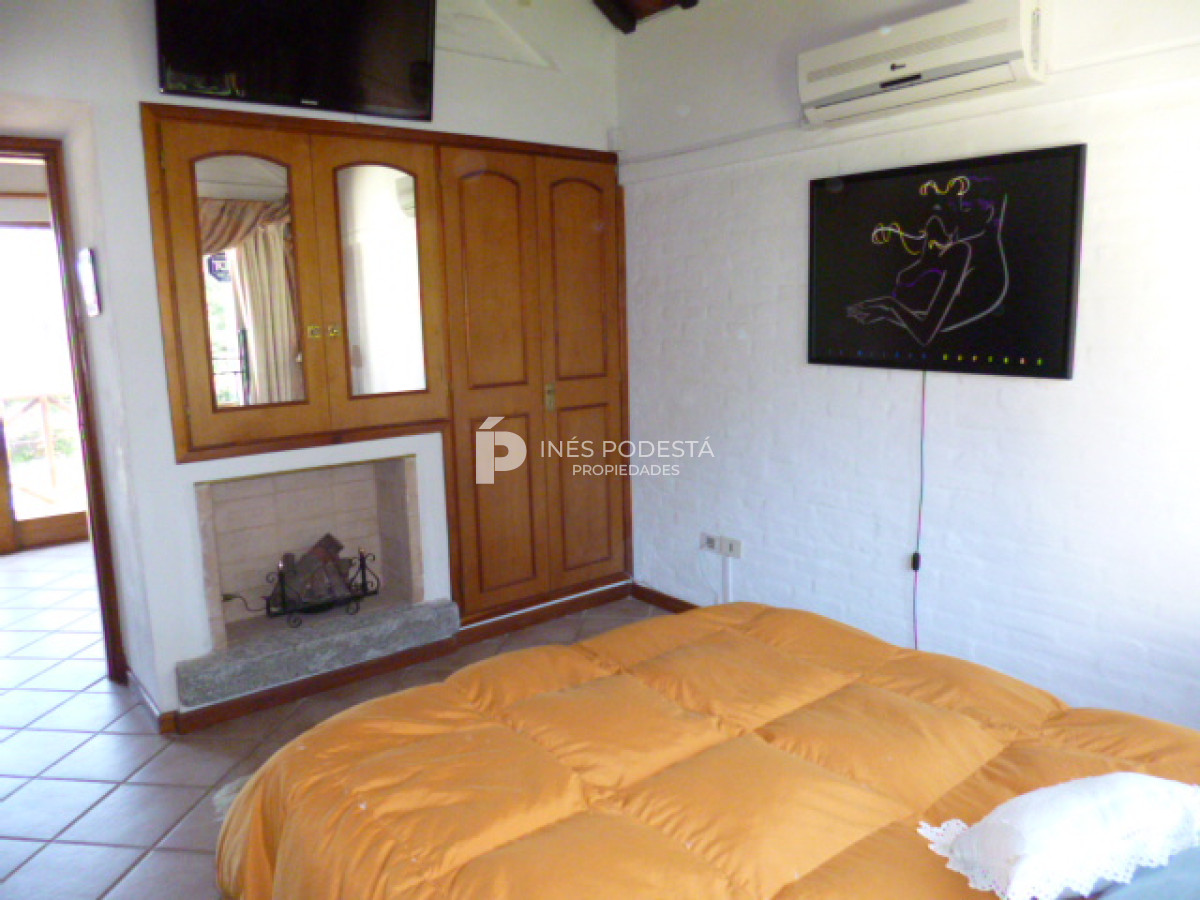 Casa ID.237 - Casa en Punta del Este, Pinares