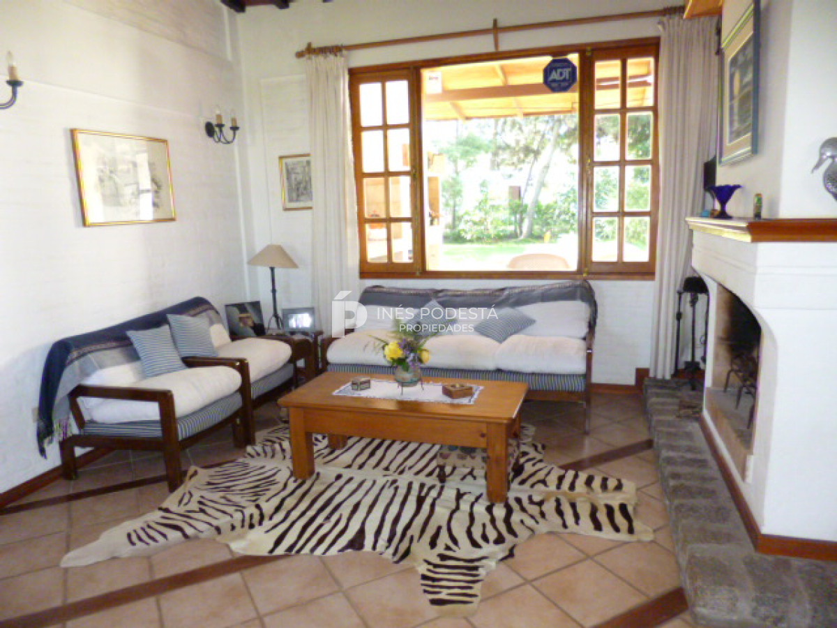 Casa ID.237 - Casa en Punta del Este, Pinares