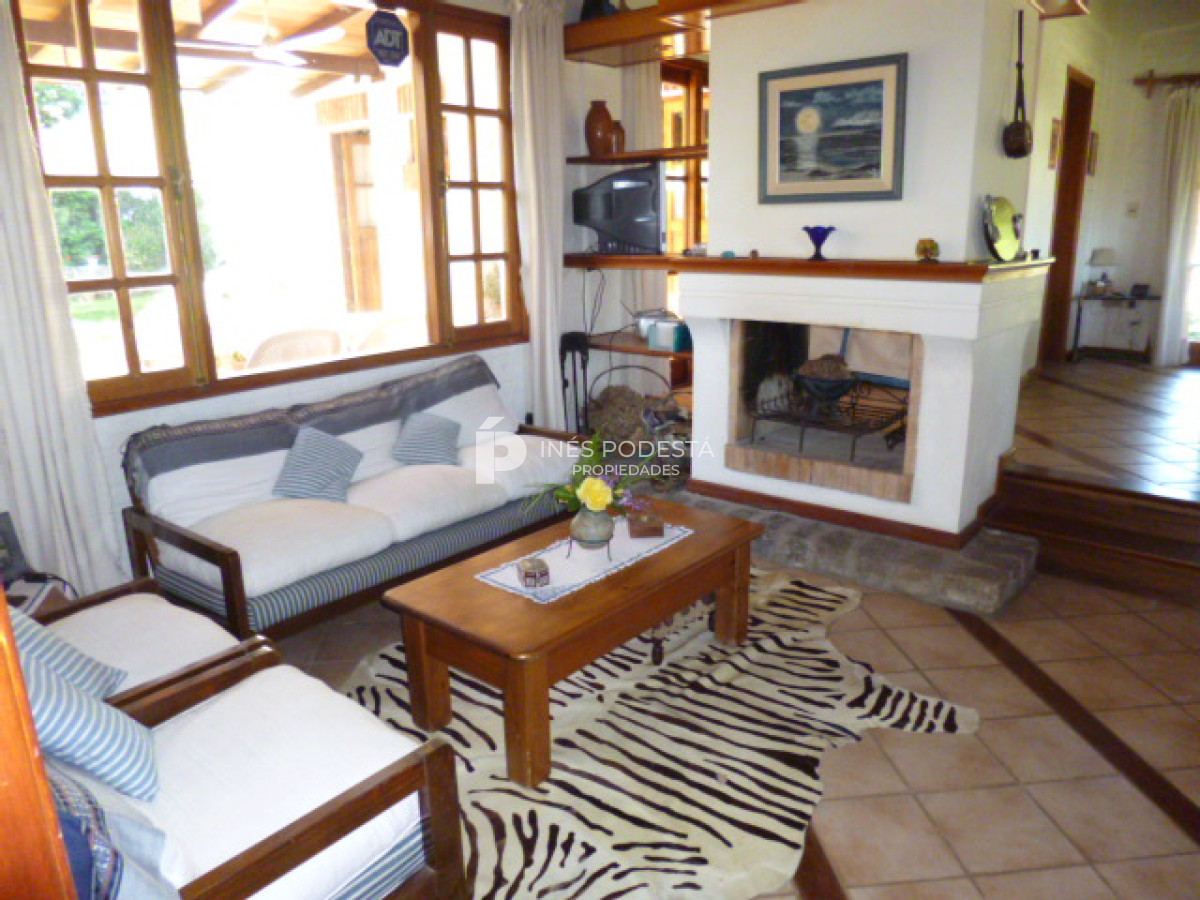 Casa ID.237 - Casa en Punta del Este, Pinares