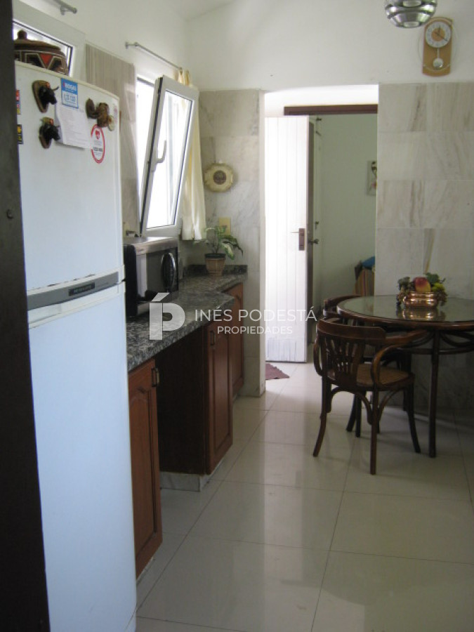Casa ID.2966 - Mansa, próximo al mar y al Shopping