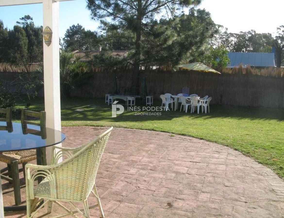 Casa ID.3901 - Casa en alquiler de 3 dormitorios