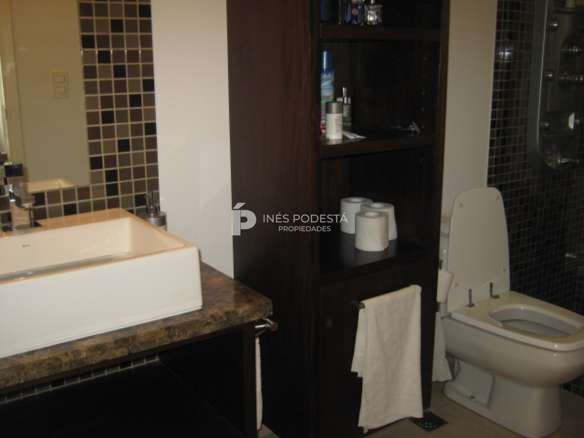 Casa ID.4321 - Rincón del Indio a 200 mts del  mar, 4 dorm y dep. de servicio