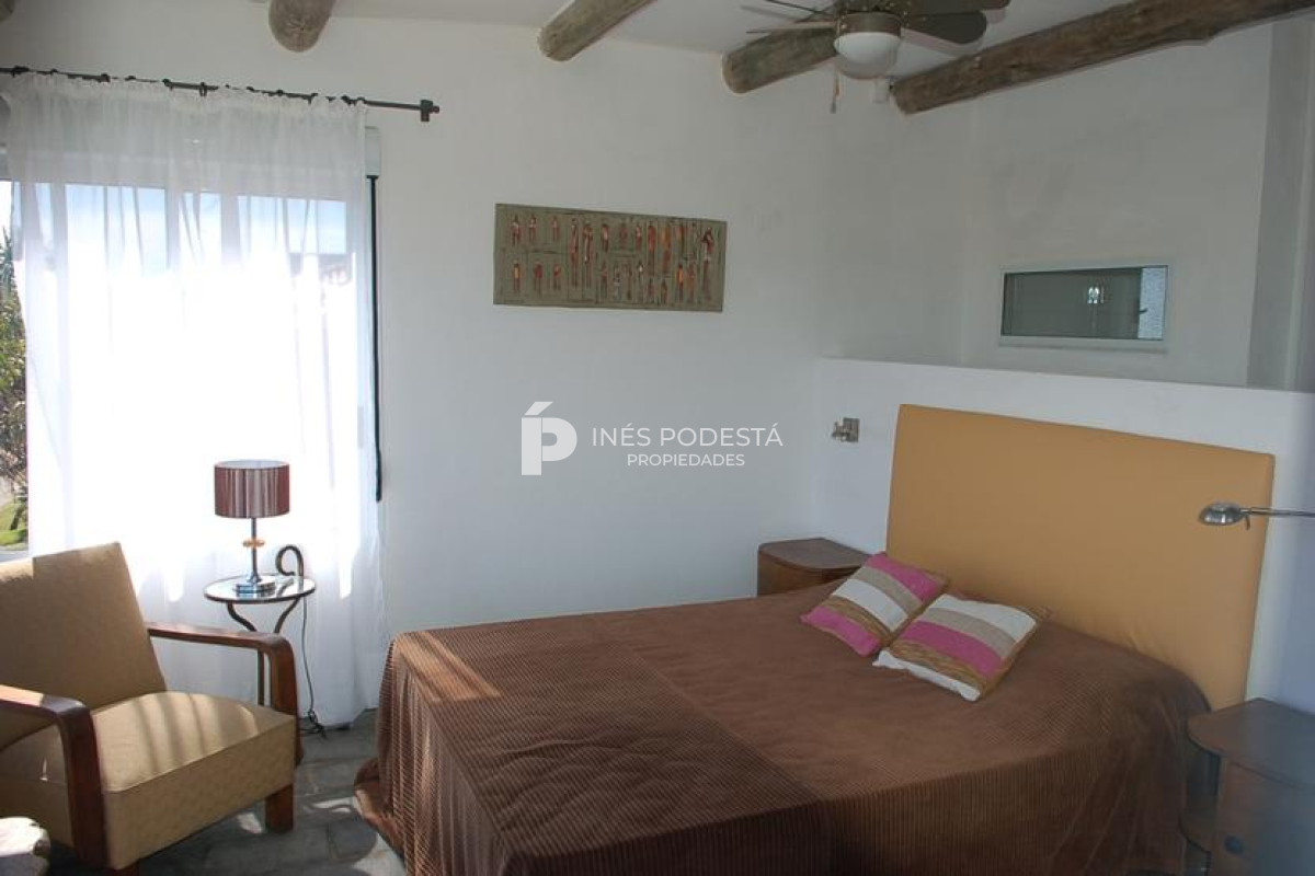 Casa ID.4956 - Casa en Tio Tom de 4 dormitorios
