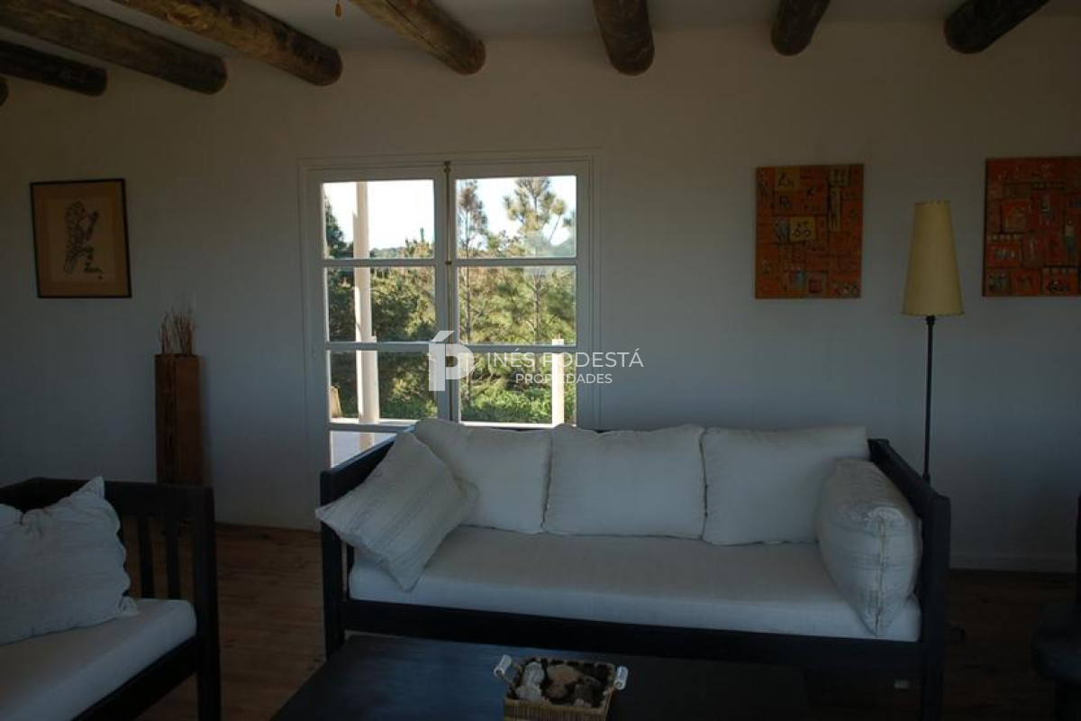 Casa ID.4956 - Casa en Tio Tom de 4 dormitorios